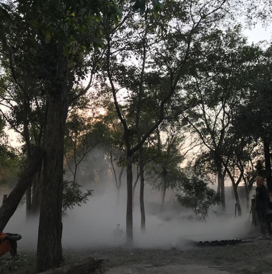 Abar Aranye Hotel Ghatshila Buitenkant foto